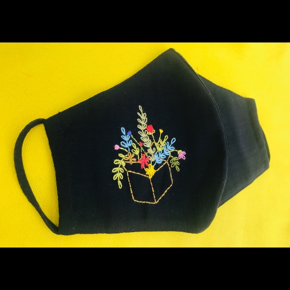 Hand embroidered face mask, Linen Cotton Face Mask - Picture 3 of 4